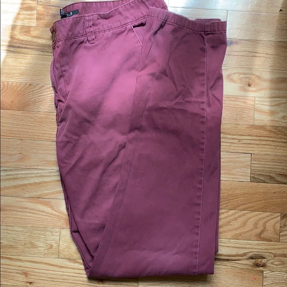 Burgundy slim khaki/chinos - Picture 1 of 3